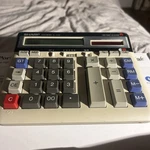 Vtg Sharp Elsi Mate El-2135 Desktop Calculator Twin Power Large Keys Lcd Display. Fixed Price $22.00.